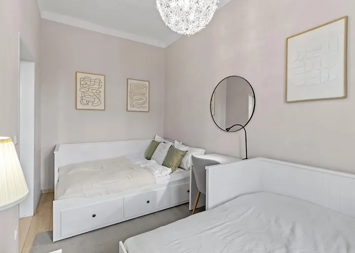 1br Sleeps 6 - 3 Min To U6 Nussdorfer Strasse - Near Volksoper