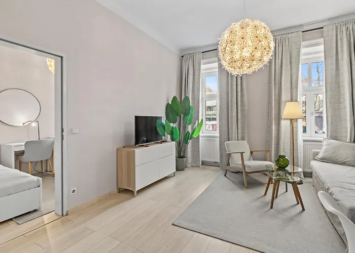 1br Sleeps 6 - 3 Min To U6 Nussdorfer Strasse - Near Volksoper
